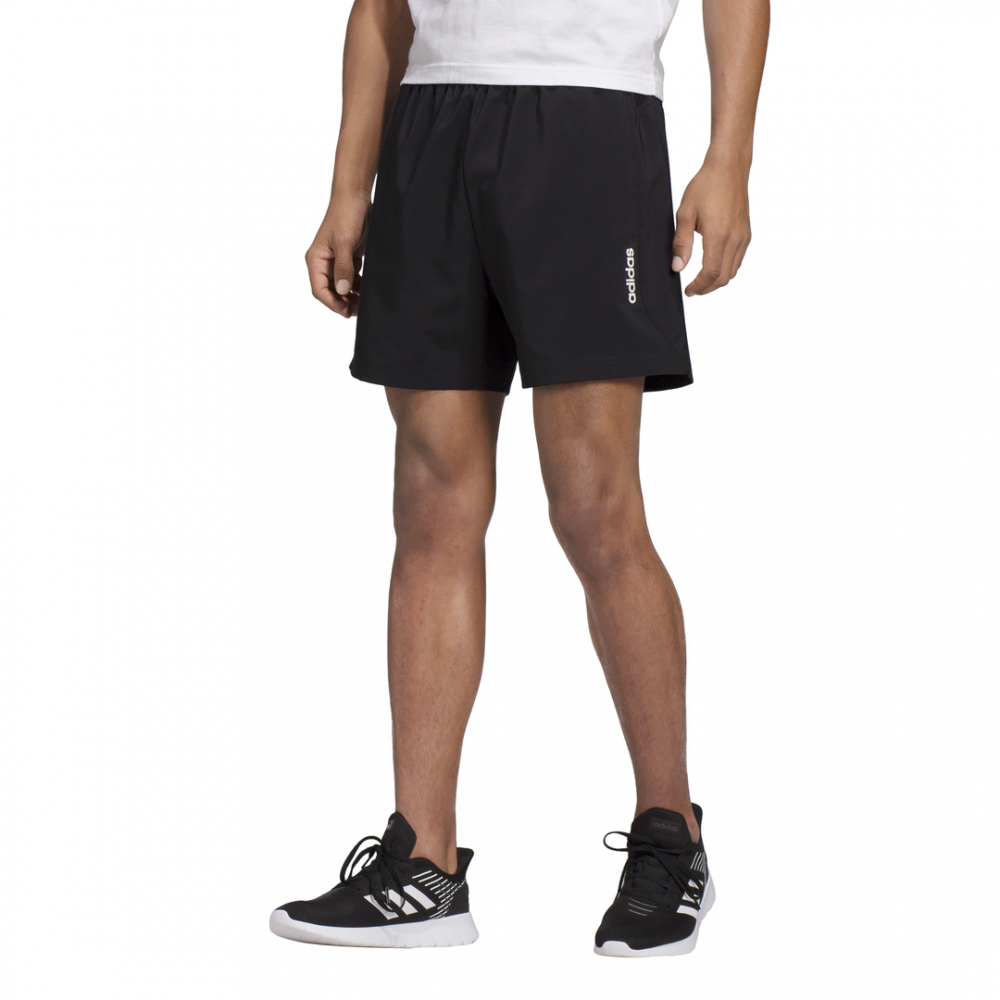 pantaloni tuta under armour chelsea