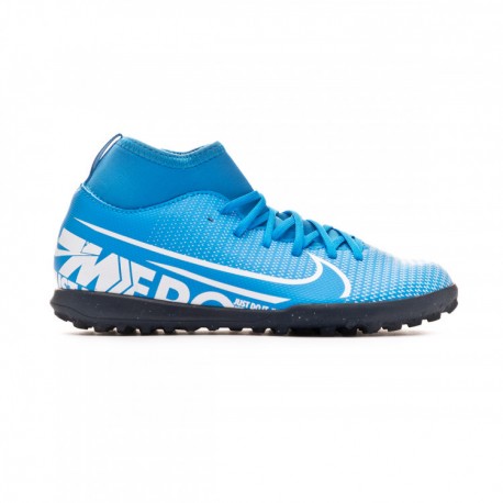 scarpe di calcio nike scarpe di calcio nike