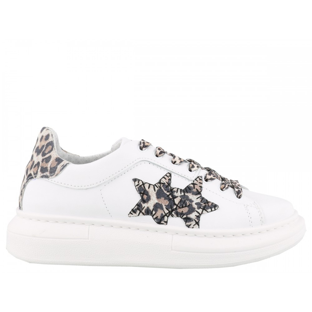 2 star sneakers